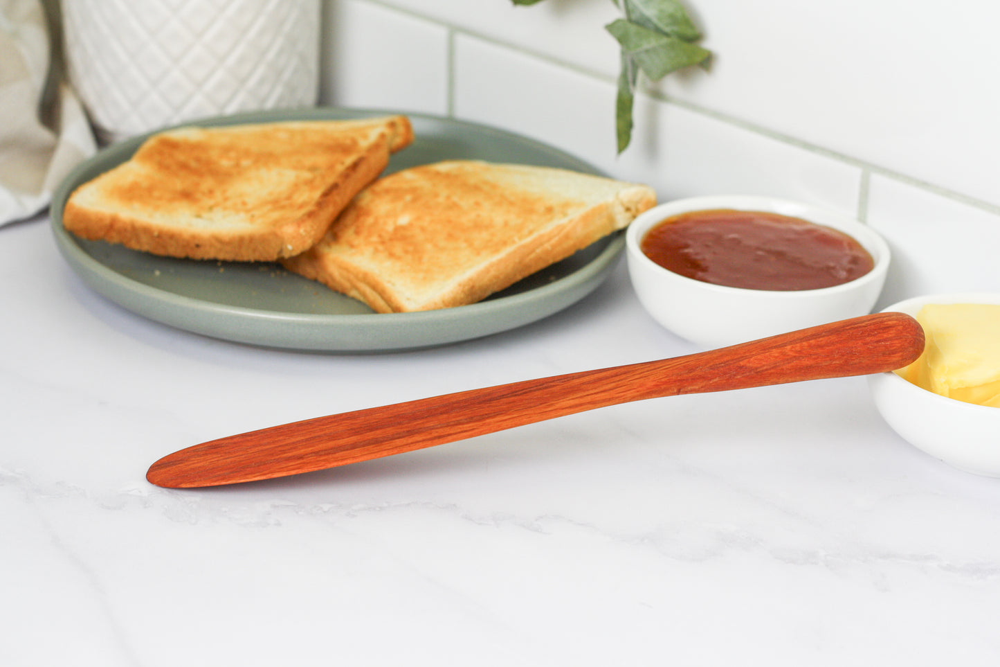 Butter spreader/ Sheoak